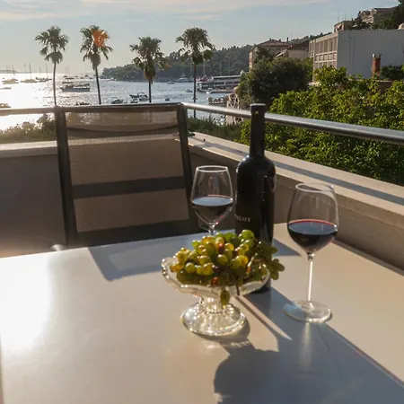 Апартаменты Palm Хвар